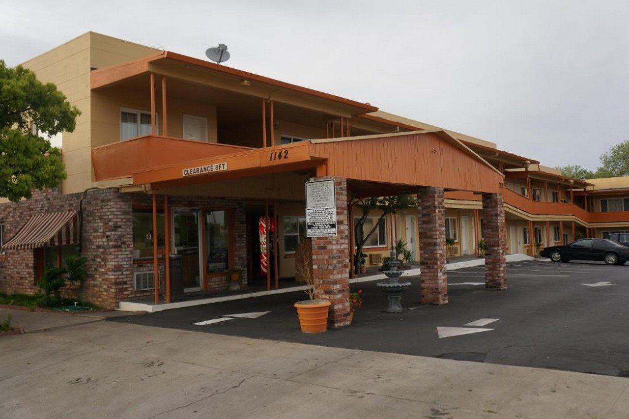 Classic Inn Red Bluff Exteriér fotografie